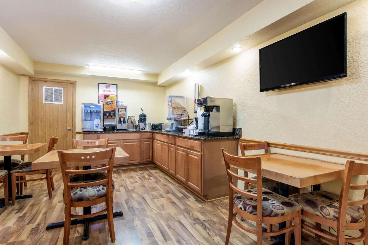 Econo Lodge Cloverdale Luaran gambar