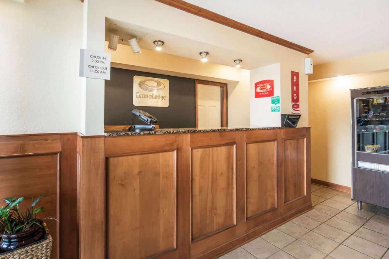 Econo Lodge Cloverdale Luaran gambar